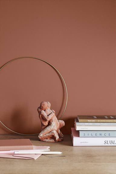 AMBER RED thumbnail 1