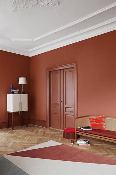 LIVELY RED thumbnail 3